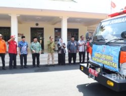 Pemkab Jombang Kirim Bantuan Kemanusiaan ke Sumatera, Warsubi Tegaskan Solidaritas Kebangsaan