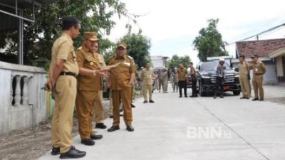 Infrastruktur Jalan Jadi Prioritas, Warsubi–Salman Tinjau Ruas Plandaan hingga Kabuh