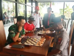 Turnamen Catur HUT RI ke-81 di Gresik Meriah, H. Mat Yasin Siapkan Hadiah Umrah Tahun Depan