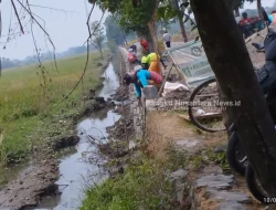 Pasangan Batu Proyek Jalan Sentul–Kesamben Disorot